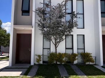 Casa · 109m² · 3 Recámaras · 2 Estacionamientos · Casa en Venta Residencial Margaritas 2