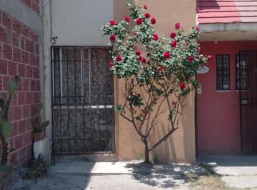 Casa · 50m² · 2 Recámaras · 2 Estacionamientos · Casa en Venta en Paseos de Chaco