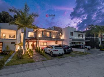 Casa en condominio de 4 habitaciones, Zapopan · Casa de Lujo en Villa Palmas. Zona Andares