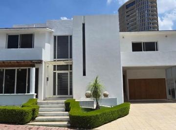 Casa de 3 habitaciones, San Andrés Cholula · Amplia Casa en Venta en La Vista Country Club