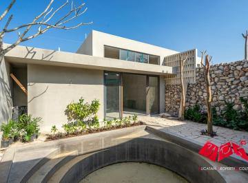 Casa de 2 habitaciones, Mérida · Casas Cuatas: Elegantes Viviendas Contemporáneas en Mérida Centro
