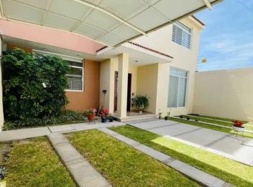 Casa de 3 habitaciones, Aguascalientes · Venta de Casa. Fracc. Santa Imelda. $3,400,000. Sur Poniente.