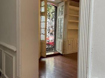 Casa de 5 habitaciones, Cuauhtémoc · ¡La Vida Es Bella en La Roma, Más Si Vives en Una Casa de Época!