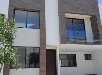 Casa de 3 habitaciones, San Andrés Cholula · Casa en Venta en Parque Aguascalientes, Lomas de Angelópolis, Puebla