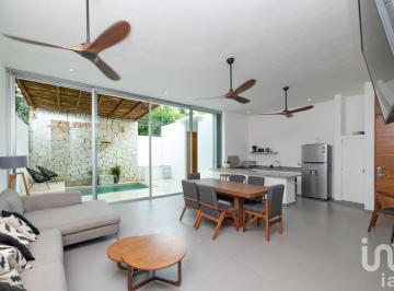 Departamento · 95m² · 2 Recámaras · 1 Estacionamiento · Encantador Departamento con Pool Garden en Renta