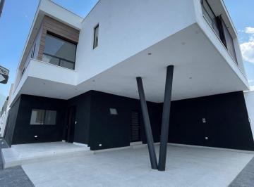 Casa · 313m² · 3 Recámaras · 2 Estacionamientos · Casa - Fraccionamiento Altares Residencial