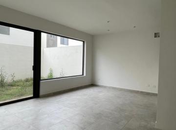 Casa · 282m² · 4 Recámaras · 2 Estacionamientos · Casa - Fraccionamiento Altares Residencial