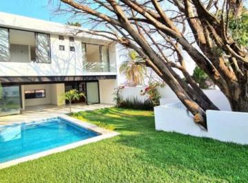 Casa de 4 habitaciones, Cuernavaca · Casa en Venta, Cuernavaca Zona Dorada, Estricta Vigilancia 24/7