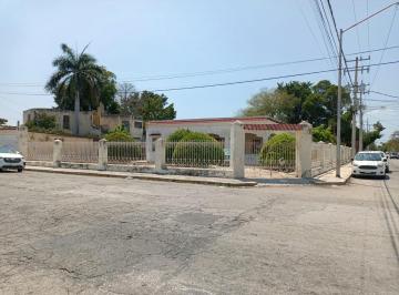 Casa · 339m² · 5 Recámaras · 6 Estacionamientos · Venta Casa en Esquina Una Planta, 3 Recs. Col. Garcia Ginerés en Mérida, Yuc. - (4)