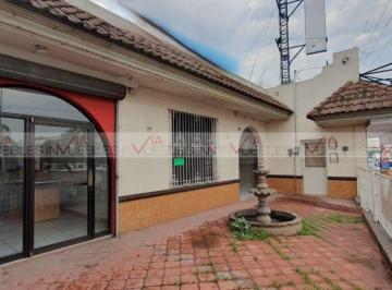 Casa uso de suelo · 401m² · 7 Recámaras · Casa con Uso de Suelo en Venta en Industrial
