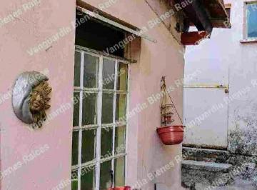 Casa de 3 habitaciones, Cuernavaca · Casa en Venta Como Terreno, Muy Cerca del Centro de Cuernavaca