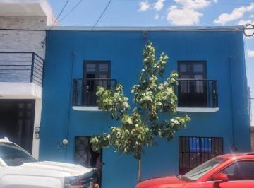 Casa 214m² Venta El Calvario · Casa en Excelente a Una Cuadra Templo Calvario, Lagos de Moreno, Jal.