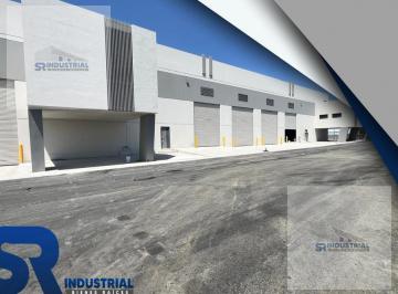 Bodega comercial · 1690m² · 6 Estacionamientos · Bodega en Renta Escobedo