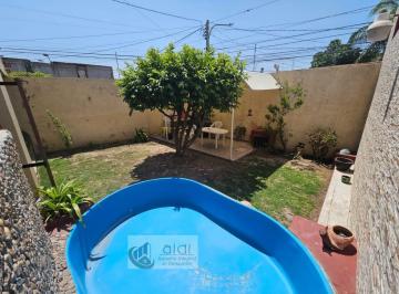 Casa de 4 habitaciones, Celaya · Casa en Venta en Col. Alameda