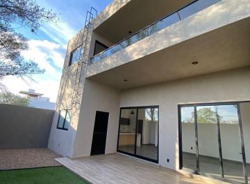 Casa de 4 habitaciones, Querétaro · Venta de Casa en Juriquilla Queretaro