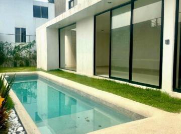 Casa de 3 habitaciones, Cuernavaca · ¡Baja de Precio! Moderna Casa con Alberca en Fracc con Seguridad, Delicias, Cuernavaca.