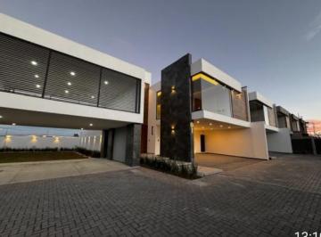 Casa de 3 habitaciones, Metepec · Casa en Venta Metepec Santa María Magdalena Ocotitlán
