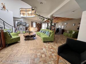 Casa de 34 habitaciones, Querétaro · Cumbres del Lago. Venta - Casa a Pie de Calle, 3 Recamaras