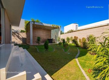 Casa de 4 habitaciones, Zapopan · Casa de Lujo en Venta en Coto Colinas de San Javier