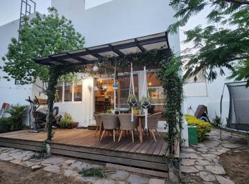Casa de 3 habitaciones, León · Casa en Venta en Lomas del Refugio Frente a Área Verde