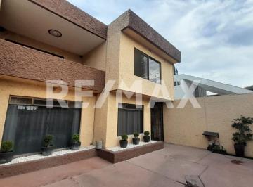 Casa · 273m² · 4 Recámaras · 3 Estacionamientos · Casa Venta Jardines de La Hacienda - (4)