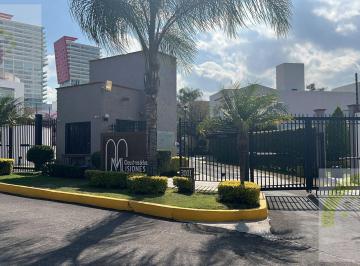 Casa · 272m² · 3 Recámaras · 2 Estacionamientos · Casa en Venta en Centro Sur Queretaro Jardin Cuarto de Servicio Tres Recamaras