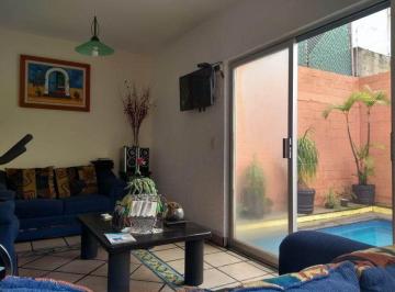 Casa de 3 habitaciones, Cuernavaca · Casa en Venta en Cuernavaca Norte con Alberca