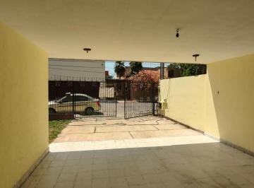 Casa · 232m² · 4 Recámaras · 4 Estacionamientos · Casa en Venta Merida, Campestre a 1/2 Cuadra de Prolong. Montejo (Avc - 2085)
