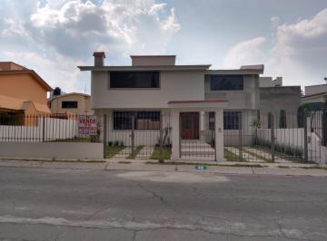 Casa en condominio · 320m² · 4 Recámaras · 3 Estacionamientos · PH - La Esperanza