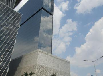 Local comercial · 1245m² · 41 Estacionamientos · Local en Renta Corporativo 1500
