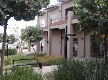 Local en centro comercial , El Marqués · Local Nuevo en Renta
