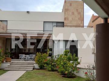Casa de 5 habitaciones, Querétaro · #101 Venta Casa Villas del Meson Juriquilla San Miguelito