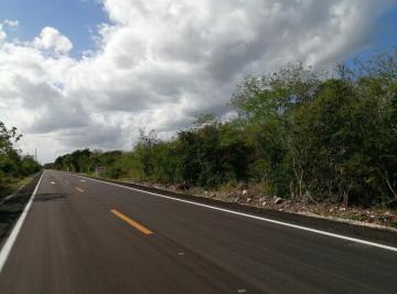Terreno / Lote , Mérida · Terreno Cerca de Hacienda Kikteil Para Desarrollar en Komchen