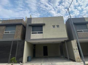 Casa · 220m² · 3 Recámaras · 2 Estacionamientos · Casa en Venta Lumina Residencial