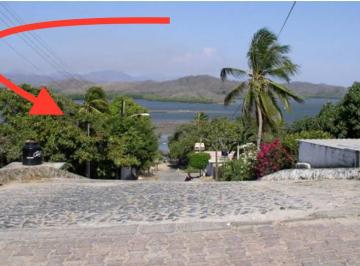 Terreno / Lote , Manzanillo · Terreno Urbano Todos Servicios un Lado del Hotel Gran Isla Navidad Costa Alegre