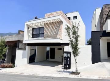 Casa de 3 habitaciones, Monterrey · Casa en Venta en Carretera Nacional $6,640,000 (Tres Niveles)