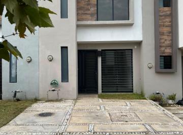 Casa en condominio de 3 habitaciones, Zapopan · Casa en Altaterra II en Renta