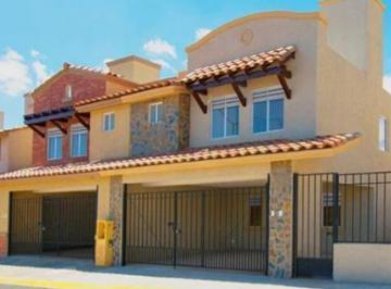 Casa · 89m² · 3 Recámaras · 2 Estacionamientos · Casa en Venta en Real Madeira