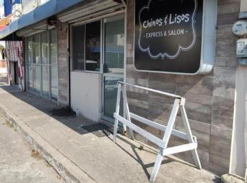 Local comercial · Traspaso de Estética Funcionando