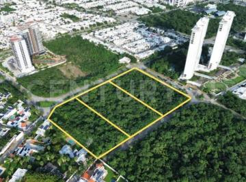 Terreno / Lote · 23034m² · Terreno Comercial en Venta en Altabrisa, Mérida, Yucatán