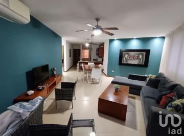Departamento · 97m² · 2 Recámaras · 1 Estacionamiento · Departamento en Renta Playa del Carmen