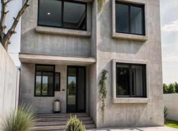 Casa de 3 habitaciones, El Marqués · Ciudad Maderas: Hermosa Casa, 3 Recamaras, Equipada, 2.5 Baños, Oportunidad!