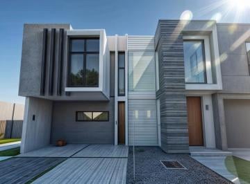 Casa de 3 habitaciones, Querétaro · Casa en Venta en Valle de Juriquilla, Gran Ubicación, Hermoso Diseño Luxury