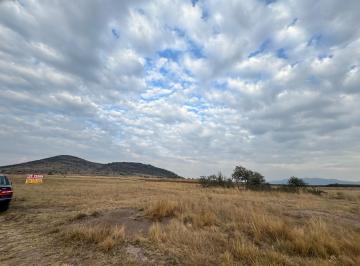 Terreno / Lote , Amealco de Bonfil · Venta de Terreno a Pie de Carretera a La Muralla Amealco