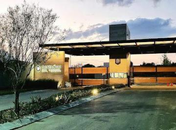 Terreno / Lote · 280m² · Terreno en Venta en Castaños del Vergel