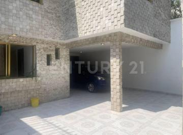 Casa · 241m² · 4 Recámaras · 3 Estacionamientos · Casa en Venta Cuautitlan Izcalli