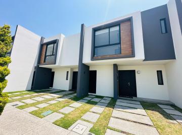 Casa en condominio de 3 habitaciones, Toluca · Casa con 90 m² de Superficie de Terreno y 3 Habitaciones en Venta en Villas Santín