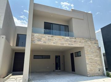 Casa de 3 habitaciones, Santiago · Casa en Venta en Santiago Amorada 4º Sector