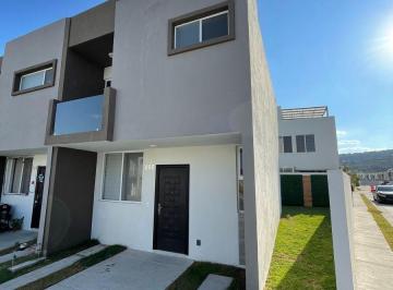 Casa · 108m² · 2 Recámaras · 2 Estacionamientos · Casa en Venta Arrayanes El Fortin Zapopan Jalisco