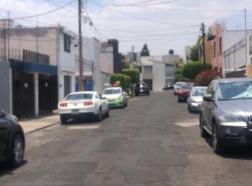 Casa , Morelia · Casa Para Remodelar en Venta Chapultepec Sur Morelia